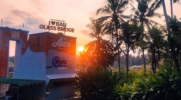 Blangsingah Glass Bridge