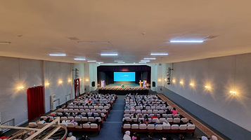 Uzbekskiy Dramaticheskiy Teatr