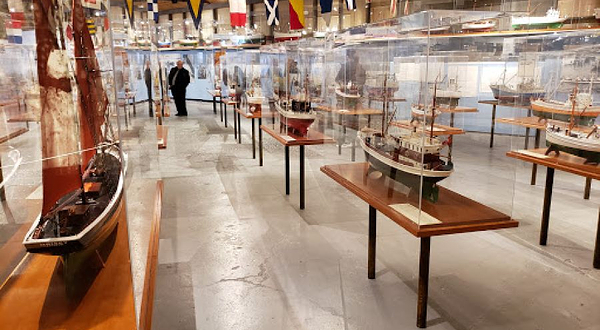 Listasafn Reykjanesbæjar