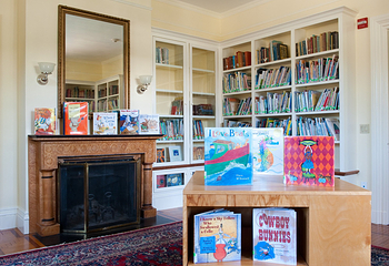 Redwood Library & Athenaeum第 5 张图片