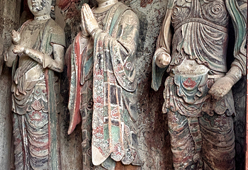 麦积山石窟第 35 张图片