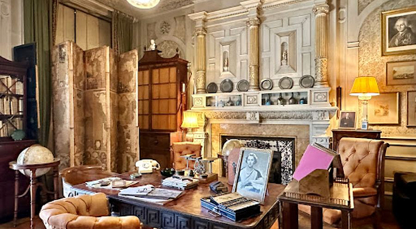 National Trust - Scotney Castle