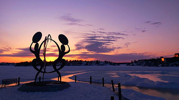 Sombe K'e Civic Plaza