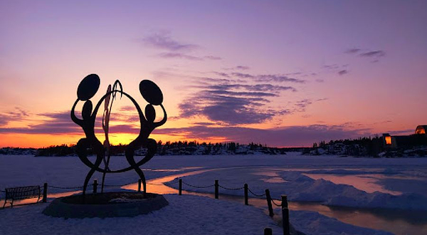 Sombe K'e Civic Plaza