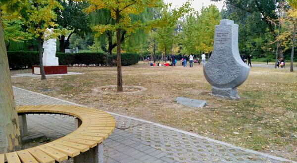 一个男人两个世界