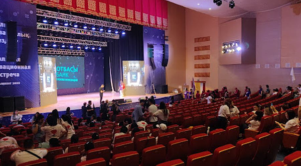 Zal Torzhestv Turkestan