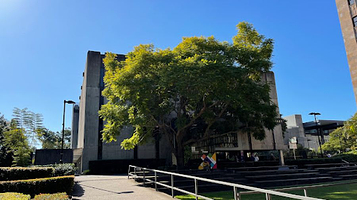 生物科学图书馆