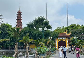 镇国寺第 13 张图片