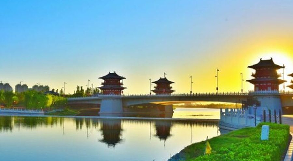 云中河景区-北岸休闲广场