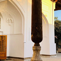 Taqi-Telpakfurushon Market