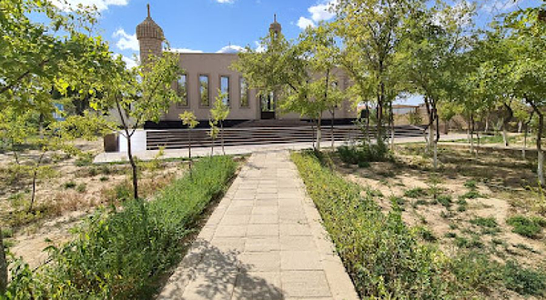 Beyneu Central Mosque