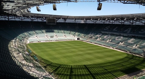 弗罗茨瓦夫市立球场