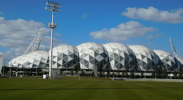 墨尔本矩形球场