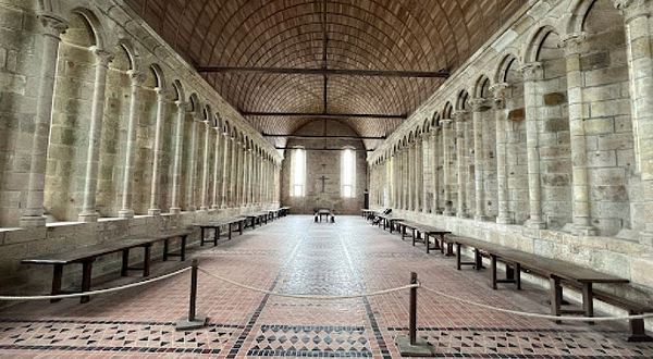 Cloître de l'abbaye du Mont-Saint-Michel