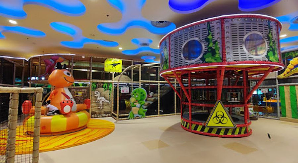 丛林健身房孟沙购物中心