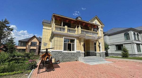 亚布力滑雪场温泉滑雪度假山庄