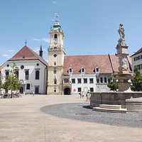 布拉提斯拉瓦旧市政厅