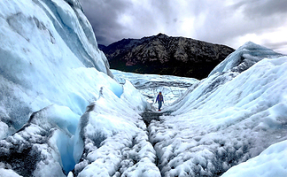 马塔努斯卡冰川