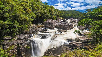 拉努马法纳国家公园