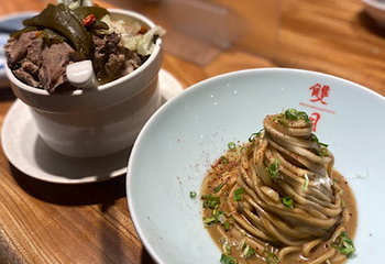 双月食品社 青岛店第 5 张图片