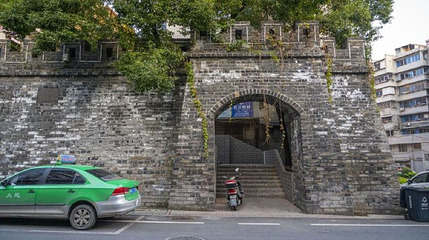 古城墙遗址第 1 张图片
