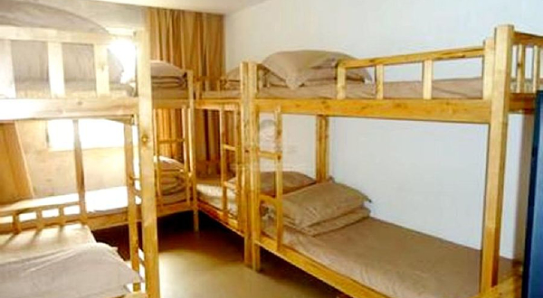 黄山半山寺客栈