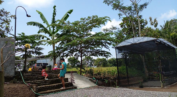 Nixie Botanical Garden