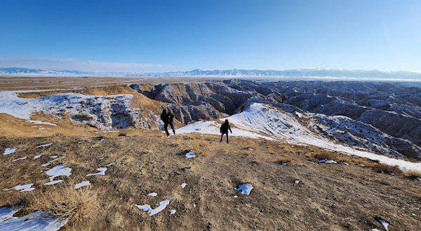 Katu mount - moon gorge