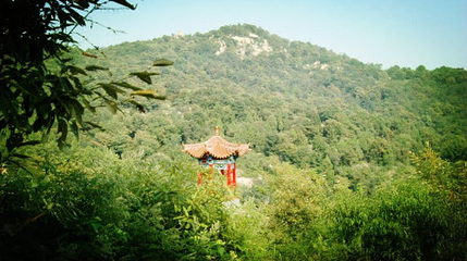 莲青山省级地质公园第 1 张图片