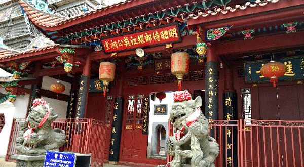 明赠侍郎螺江吴公祠堂