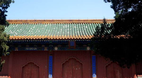 北海公园-真谛门