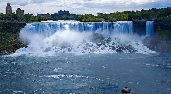 布里达尔维尔瀑布