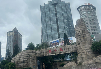 观音桥步行街第 76 张图片