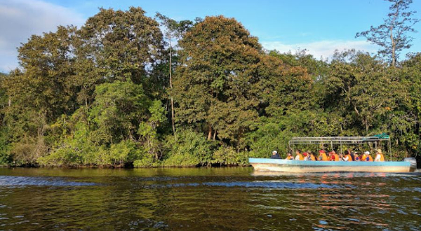 克利亚斯河游船