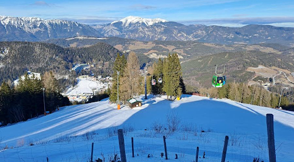 Gipfelstation Bergbahnen Zauberberg Semmering
