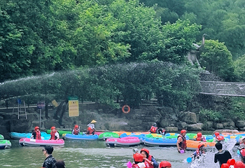 虎啸峡激流探险漂流第 27 张图片