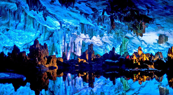 普罗米修斯溶洞