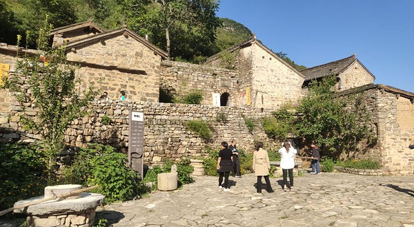 云丘山景区-塔尔坡村史馆