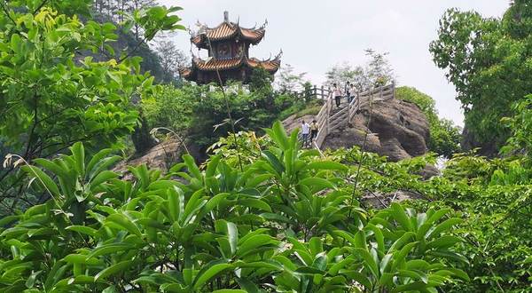 修竹书院-鲤鱼背