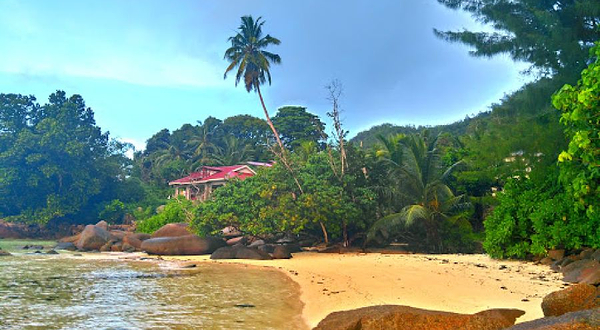 Anse Marie Louise
