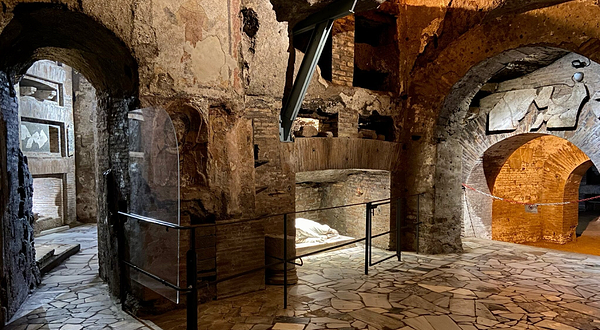 圣卡利斯托墓窟