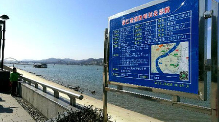 滨江公园-钱王射潮第 1 张图片