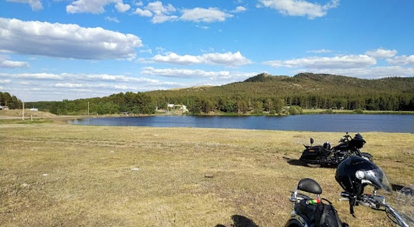 Dom Lesnichego V Komissarovke