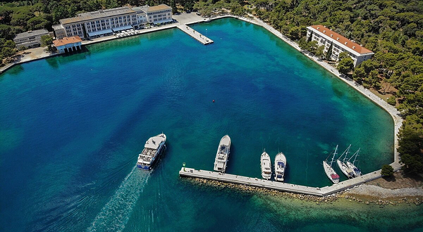 布里俄尼群岛国家公园