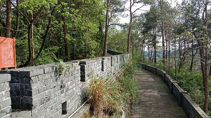 开化县玉屏公园景区-古城墙第 1 张图片