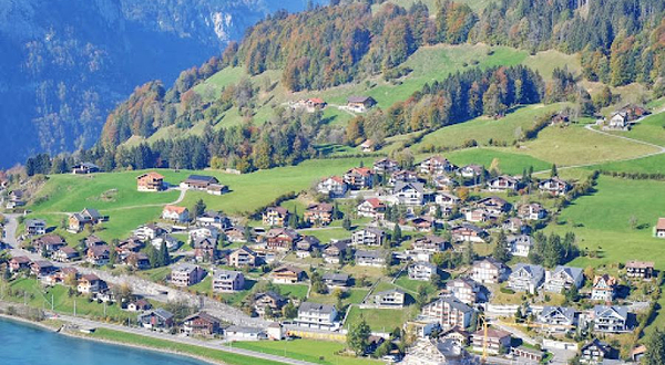 铁力士山冰川洞穴