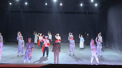 《再回延安》演出第 12 张图片