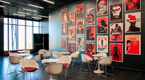 Kinopark 5 Hyper House