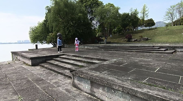 湘湖国家旅游度假区-狮子