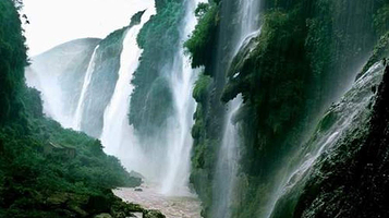 大余丫山旅游度假区-灵岩寺